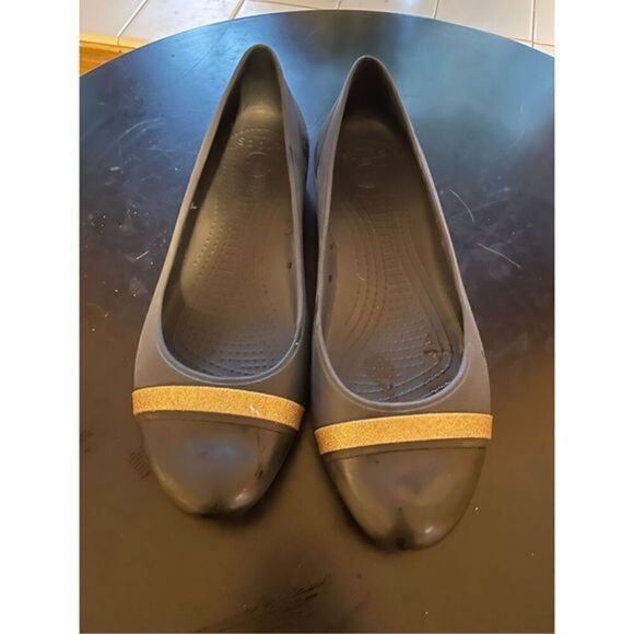 CROCS Flats (SZ 9) - Picture 1 of 5
